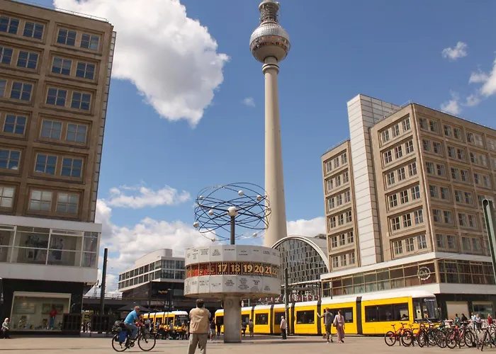 Homely - Spacious, Modern, S-Bahn Nearby, Groups & Families
