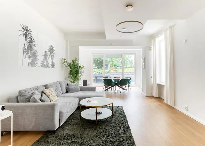 Global Living - Design Apartment I Central I Beamer I Kitchen I Terrace I Berlin
