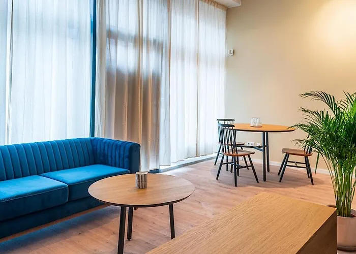 Modern Studio Apartment