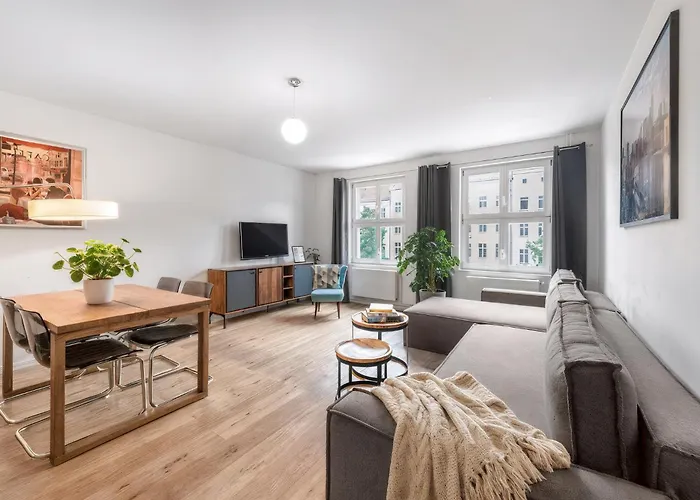 Lofty Torstr Apartments, 4 Unique Units From 1-3 Bedrooms In Mitte, Ideal For Families & Groups, From 2 Up To 8 Guests Berlin