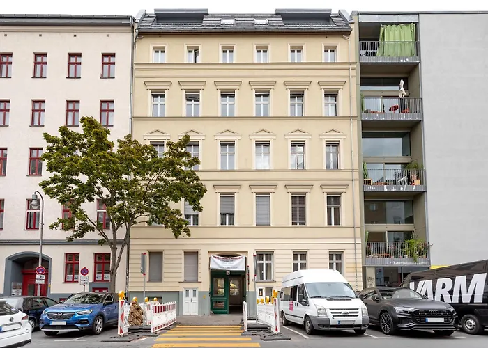Global Living - Design Apartment I Central I Smart-Tv I Kitchen I Berlin