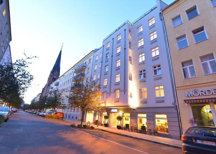 Adelante Boutique Hotel