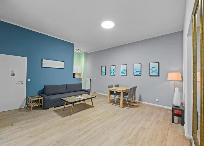 Apartment Uthman Berlin-Neukölln
