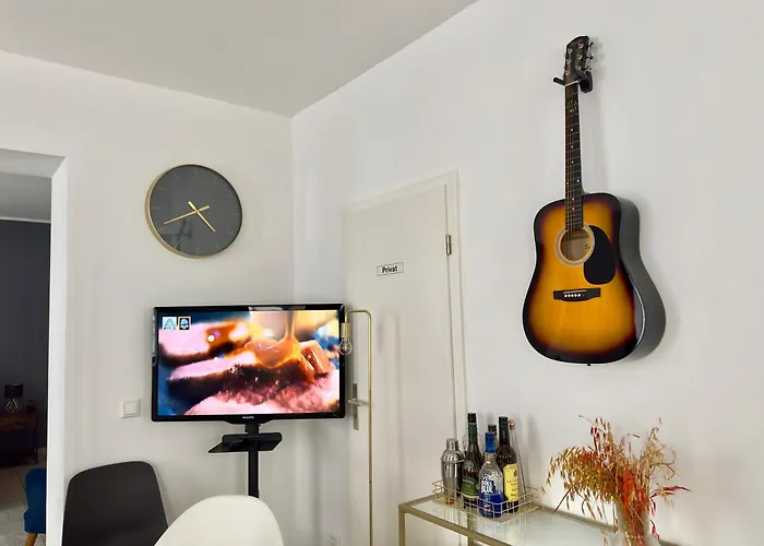 Spacious 70Sqm Sleeps 6 Free Parking