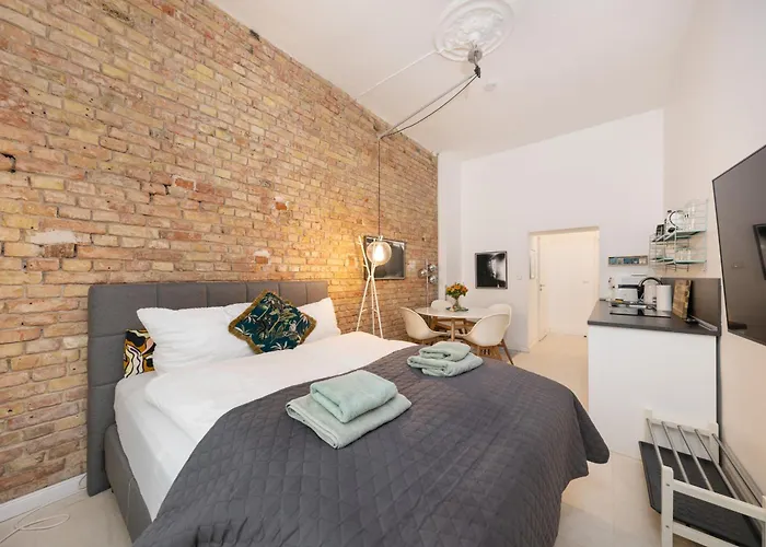 Great 2-Room Apartment