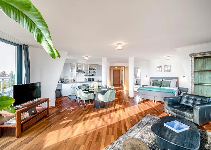 The Danziger, 2 Unique Roof Top Units In Prenzlauerberg, Group & Family Friendly, From 2 Up To 7 Guests