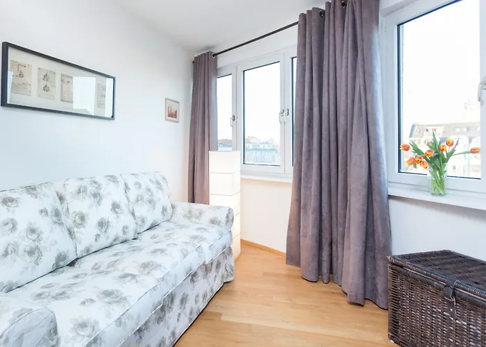 The Maybach - Rooftop Living Xberg, 1Br, 1 Living Room, Group & Family Friendly, 2 - 4 Guests