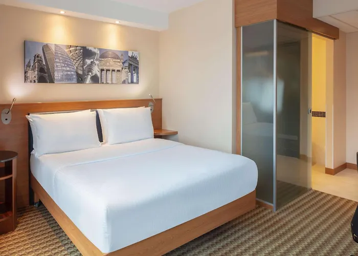 Hampton By Hilton Berlin City West