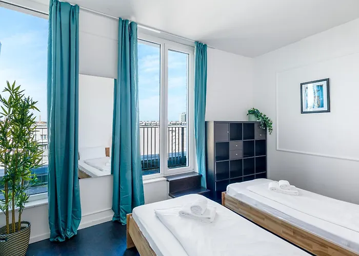 Holiday At Alexanderplatz Apartments
